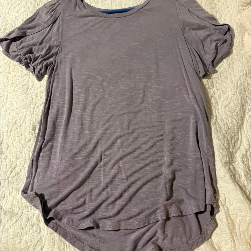 LOFT Women's Short Sleeve Top in Gray